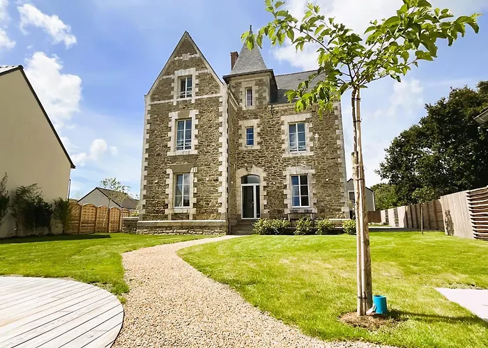 Manoir De La Fontaine Saint-Jean